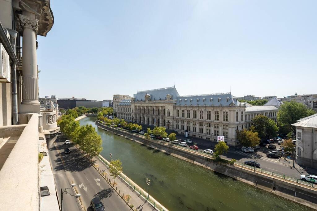 Mozzafiato By The River Studio Bucharest Luaran gambar